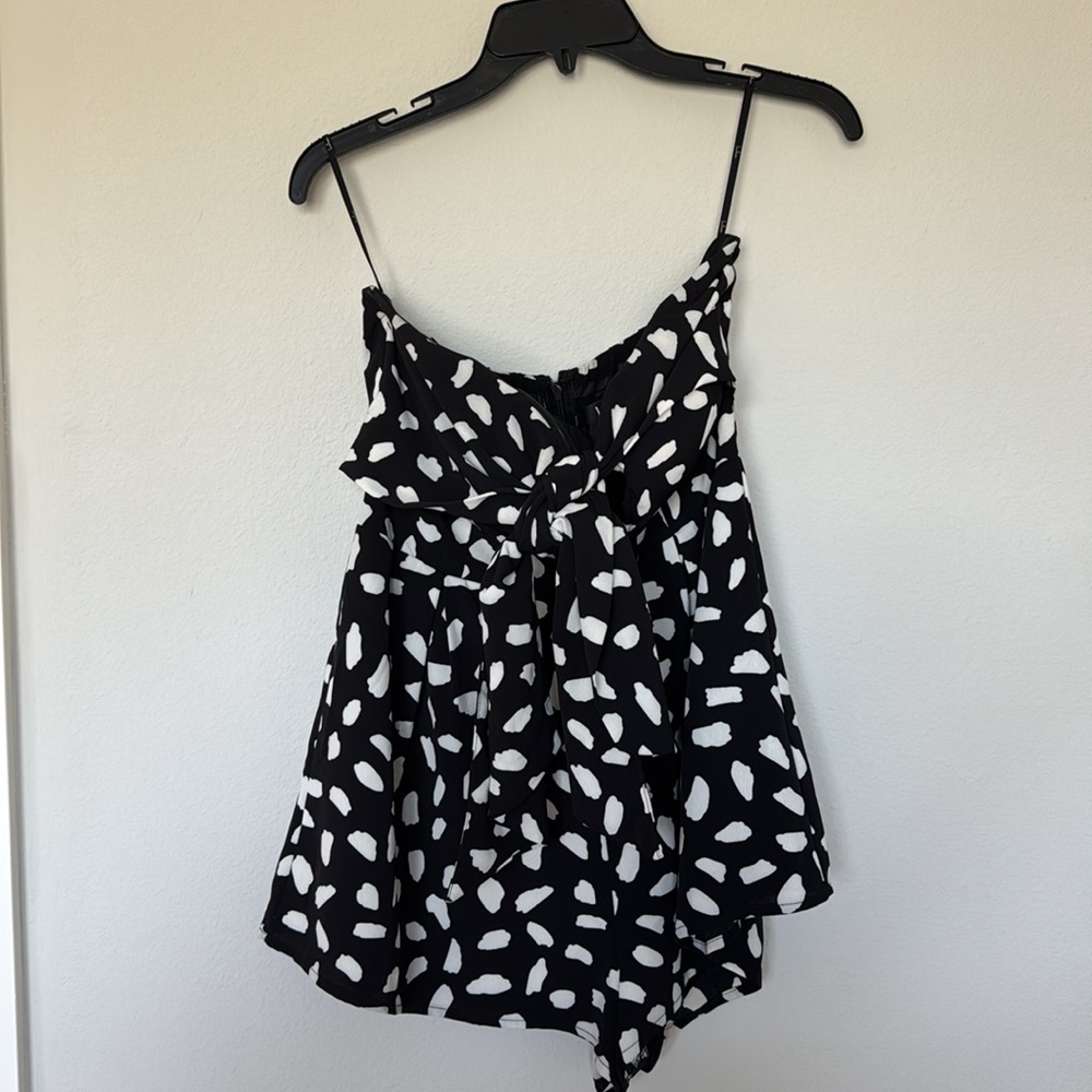Lulus Inez Black And White Print Tie-front Romper - Size L LIKE NEW WORN ONCE - Picture 6 of 12